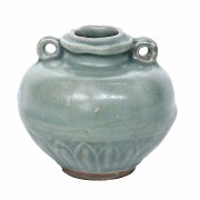 Vessel, Yuan dynasty, glazed.