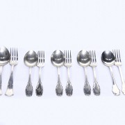 Lot of silver cutlery.