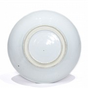 Gran plato de porcelana con Qilin, s.XX