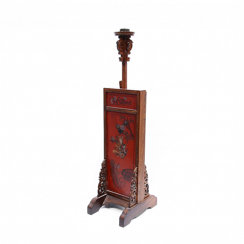 Wooden lamp, China, 20th century
