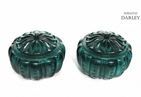 Pair of glass 'Go boxes', Qing dynasty, Qianlong