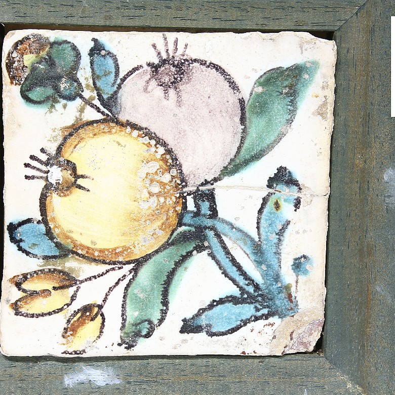 Three Valencian glazed ceramic tiles, 18th c.