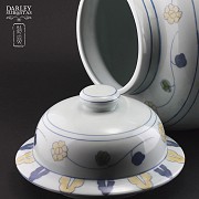 Japanese blue and white vase - 3
