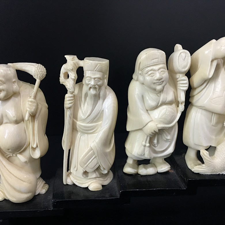 7 preciosas figuras de marfil sabios chinos. - 8