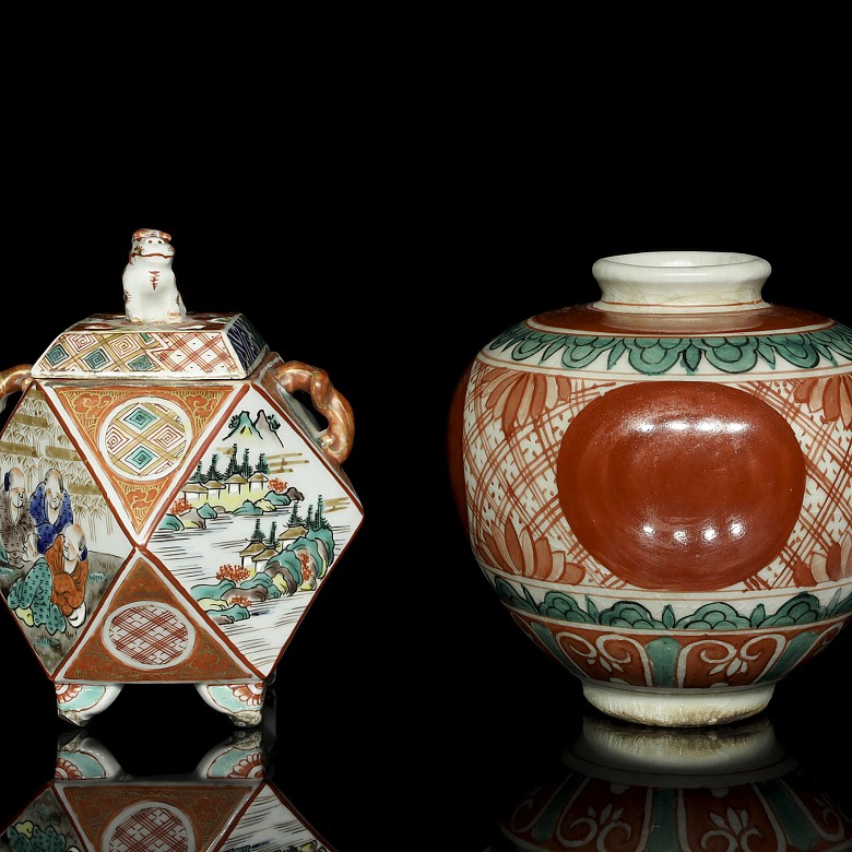 Lot of enamelled porcelain, Asia, 20th century