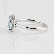 18k white gold ring with diamonds and aquamarine - 2