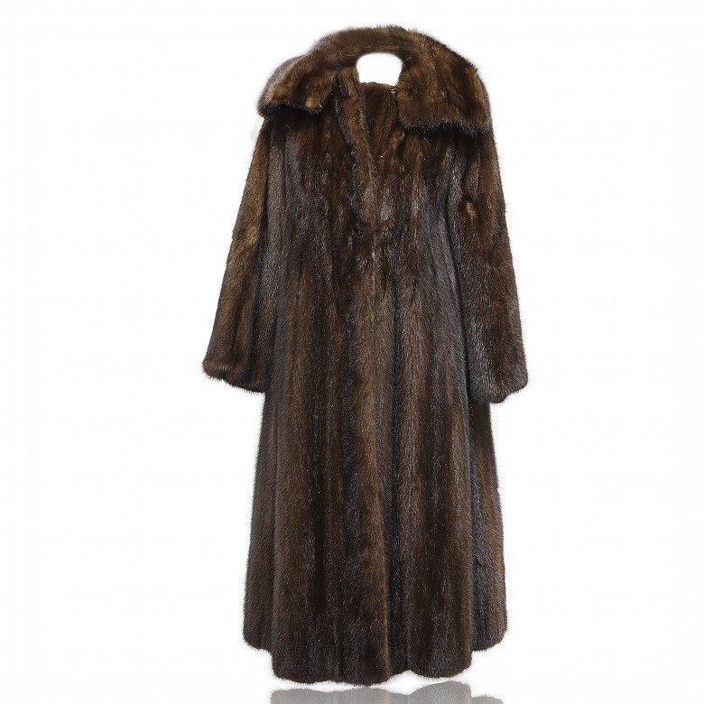 Mink fur coat, Arturo Barrios furrier - 1