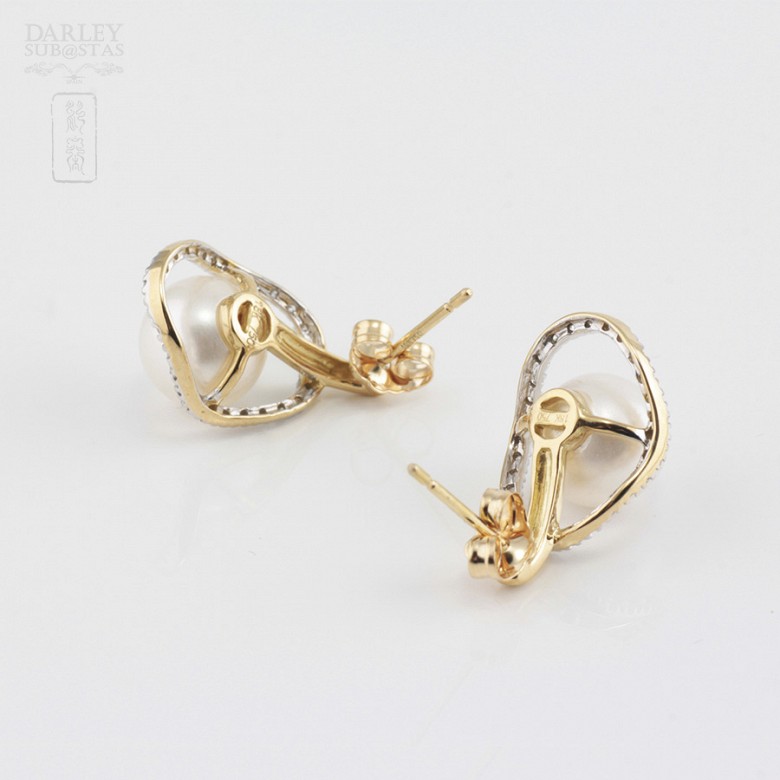 Pearl and diamond earrings - 3