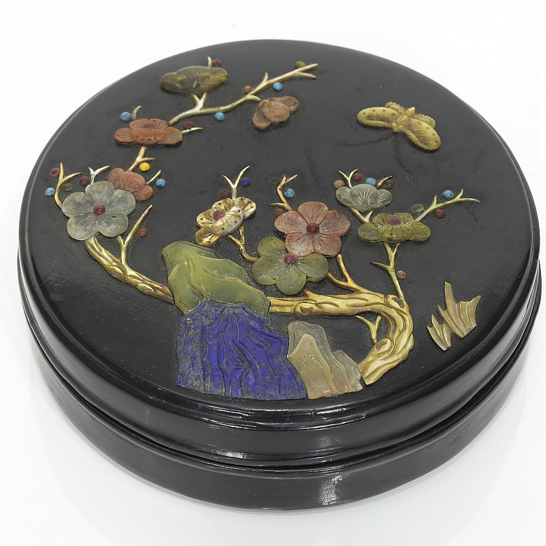 Lacquer and hard-stone box, Qing dynasty