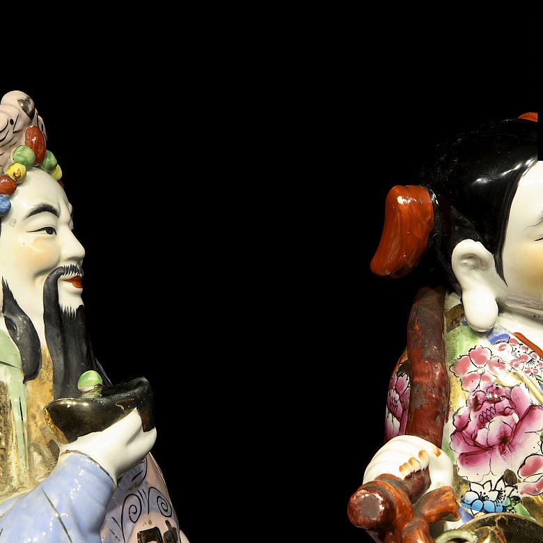 Pair of porcelain sages, China, 20th century - 7
