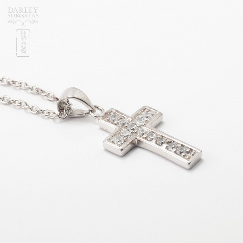 Cross necklace with zircons in silver and rhodium - 2