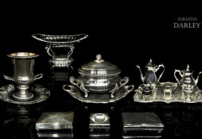 Lot of silver-plated metal pieces, 20th century
