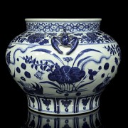 Vase with handles, blue and white, Yuan style - 2