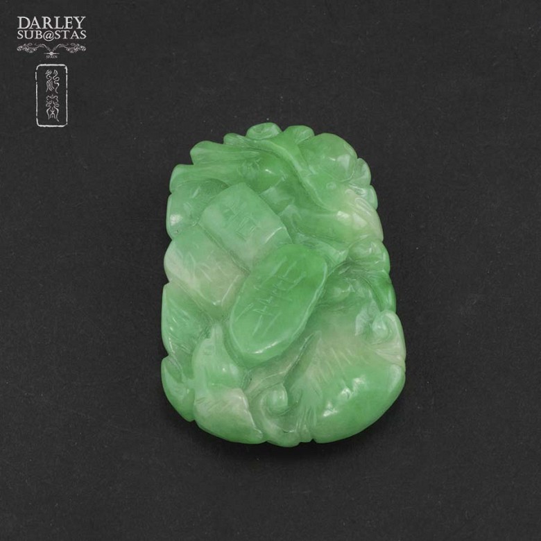 Green jade pendant - 1
