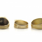 Set of three gold rings