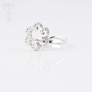 Ring in 18k white gold and diamonds. - 4