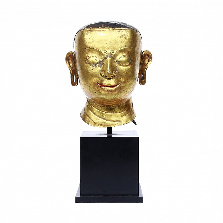 Cabeza de buda en bronce dorado, dinastía Ming (1368 - 1644)
