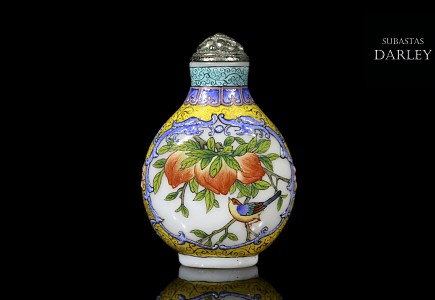 Botella de rapé esmaltada, con marca Qianlong