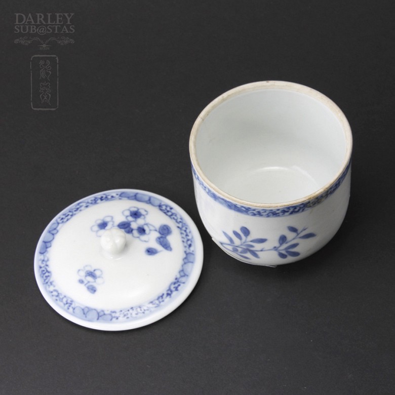 Hermosa y Antigua taza de Té cerámica blanca y azul. - 2