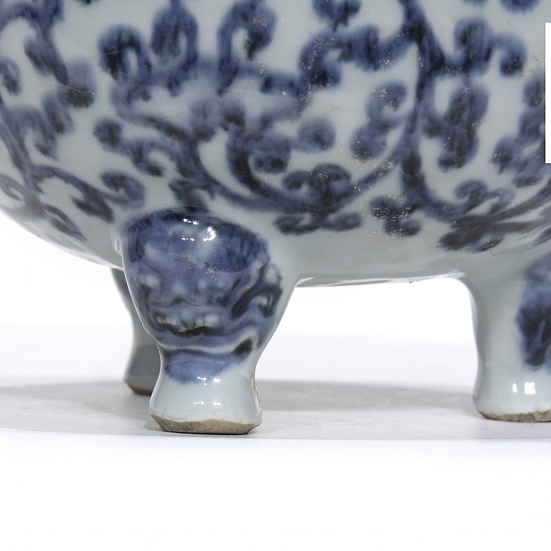 Incensario de porcelana china, s.XX