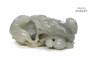 Carved jade figurine, Qing dynasty..
