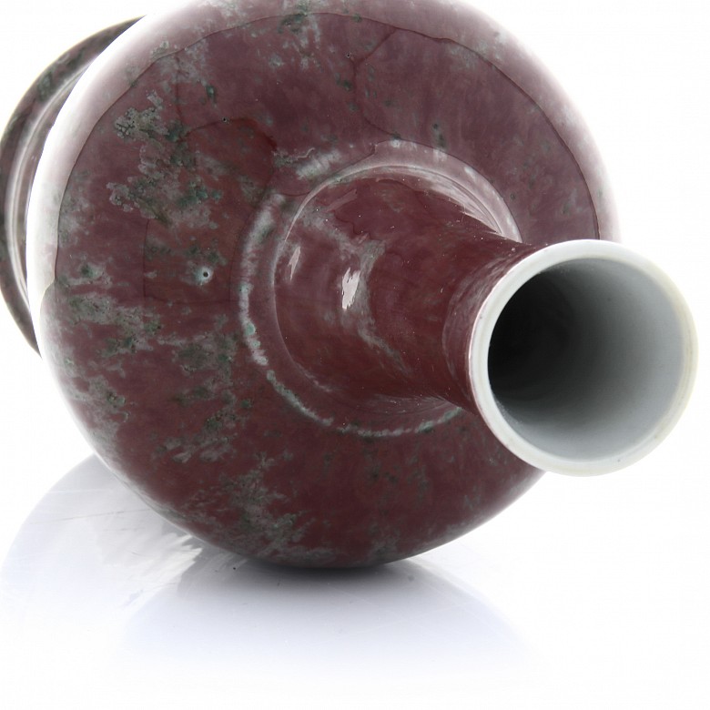 Glazed ceramic vase, China, 20th century