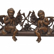 Vicente Andreu. A fretworked wooden frame with cherubs, 20th century - 3