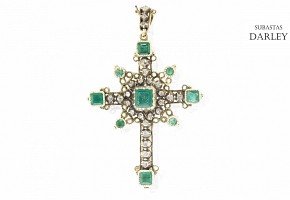 18k yellow gold cross, with diamonds and emeralds, 19th century