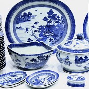 Vajilla completa de porcelana China, Compañía de Indias, s.XVIII-XIX