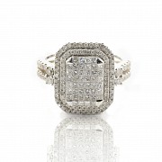18k white gold ring with diamonds - 4