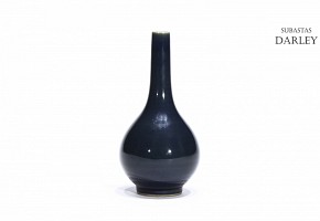 Dark blue glazed porcelain vase, 20th century