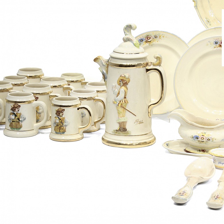 Ceramic tableware, Antonio Peyró, ca. 1940 - 3