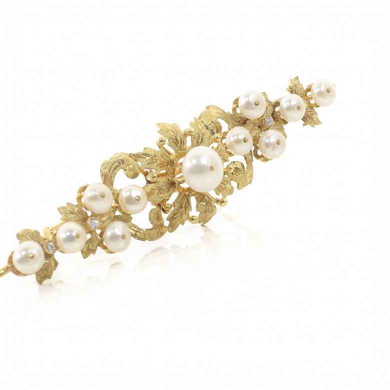 Broche alargado de oro amarillo 18 k, perlas y circonitas - 1