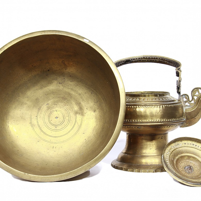 Indonesian Brass Lot, ffs.s.XIX-pps.sXX