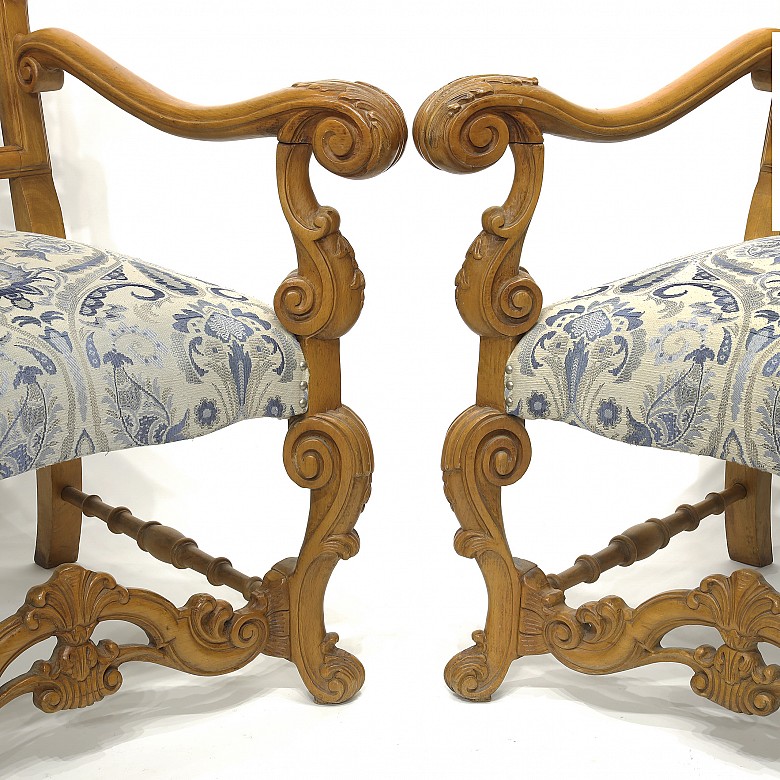 Pair of large oak armchairs, 20th century - 2
