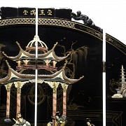 Lacquered wooden folding screen, China, 20th century - 3