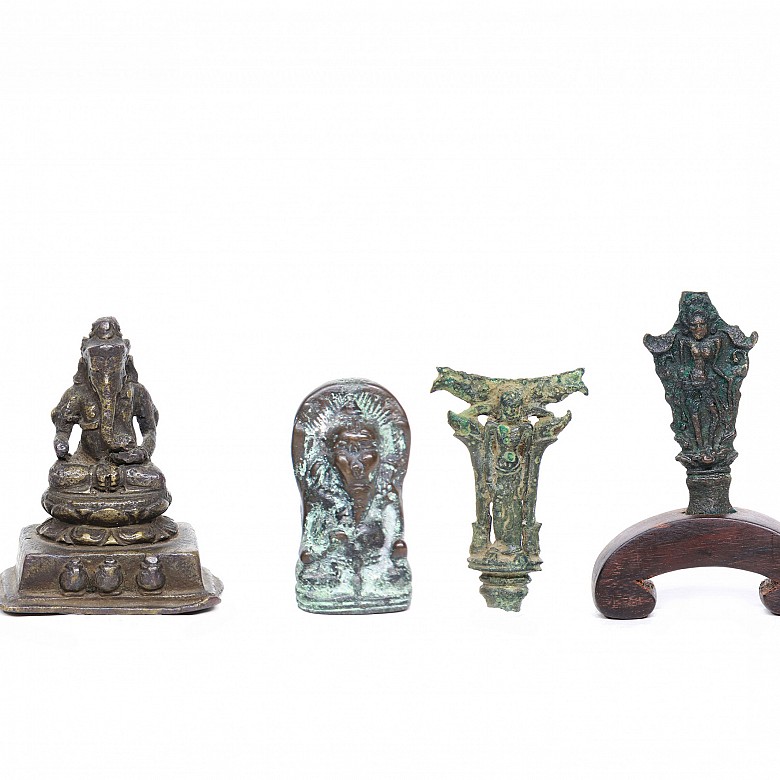 Lot of six Indonesian bronze figures.
