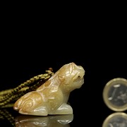 Figura de león protector de jade, dinastía Han del este