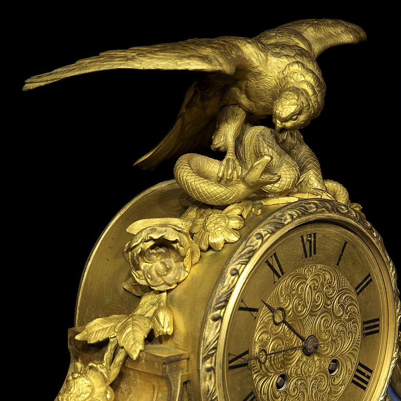 Mantel clock in bronze and porcelain, France, 19th century. - 8