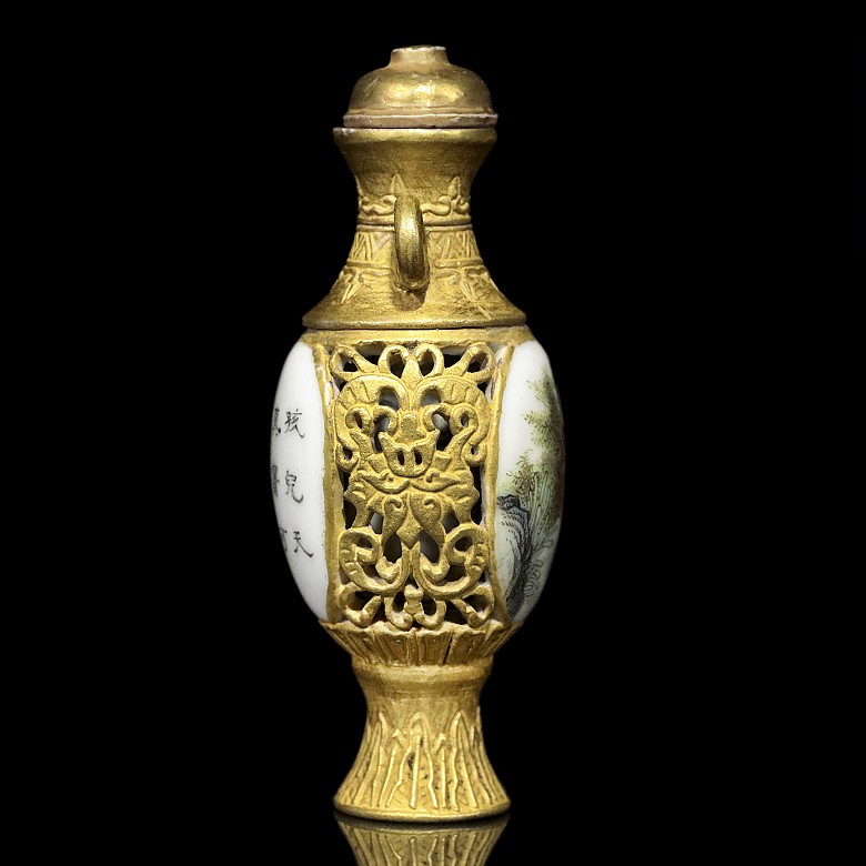Botella de rapé en porcelana esmaltada, con marca Qianlong - 3