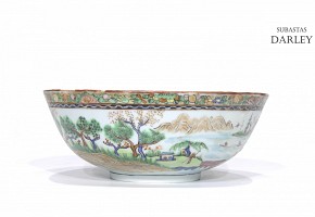 Cantonese porcelain bowl, 20th century