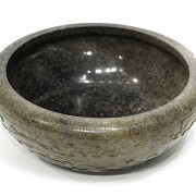 Carved jade bowl, Qing dynasty.