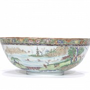 Cantonese porcelain bowl, 20th century - 1