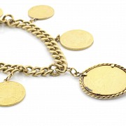 Coin bracelet, 18k yellow gold