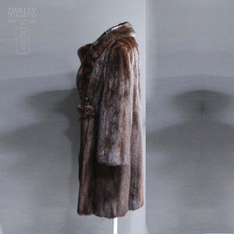 Mink coat with belt - 4