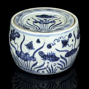Vessel with lid, blue and white, 20th century