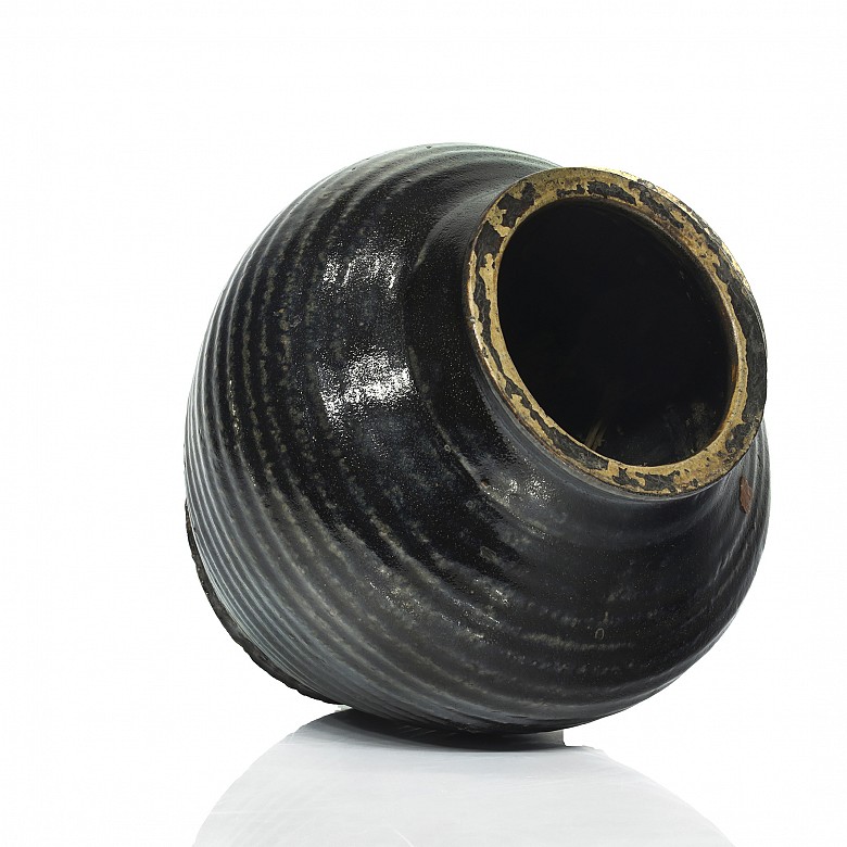 Striated ceramic vase, Qing dynasty - 4