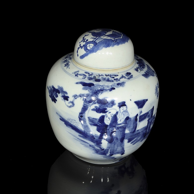 Porcelain tibor, blue and white, with Kangxi marking