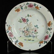 Tres platos esmaltados, Compañía de Indias, S.XIX