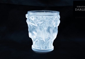 Vaso de vidrio de René Lalique, Francia.